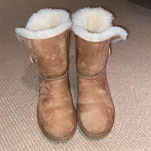 UGG Bailey Button Boot